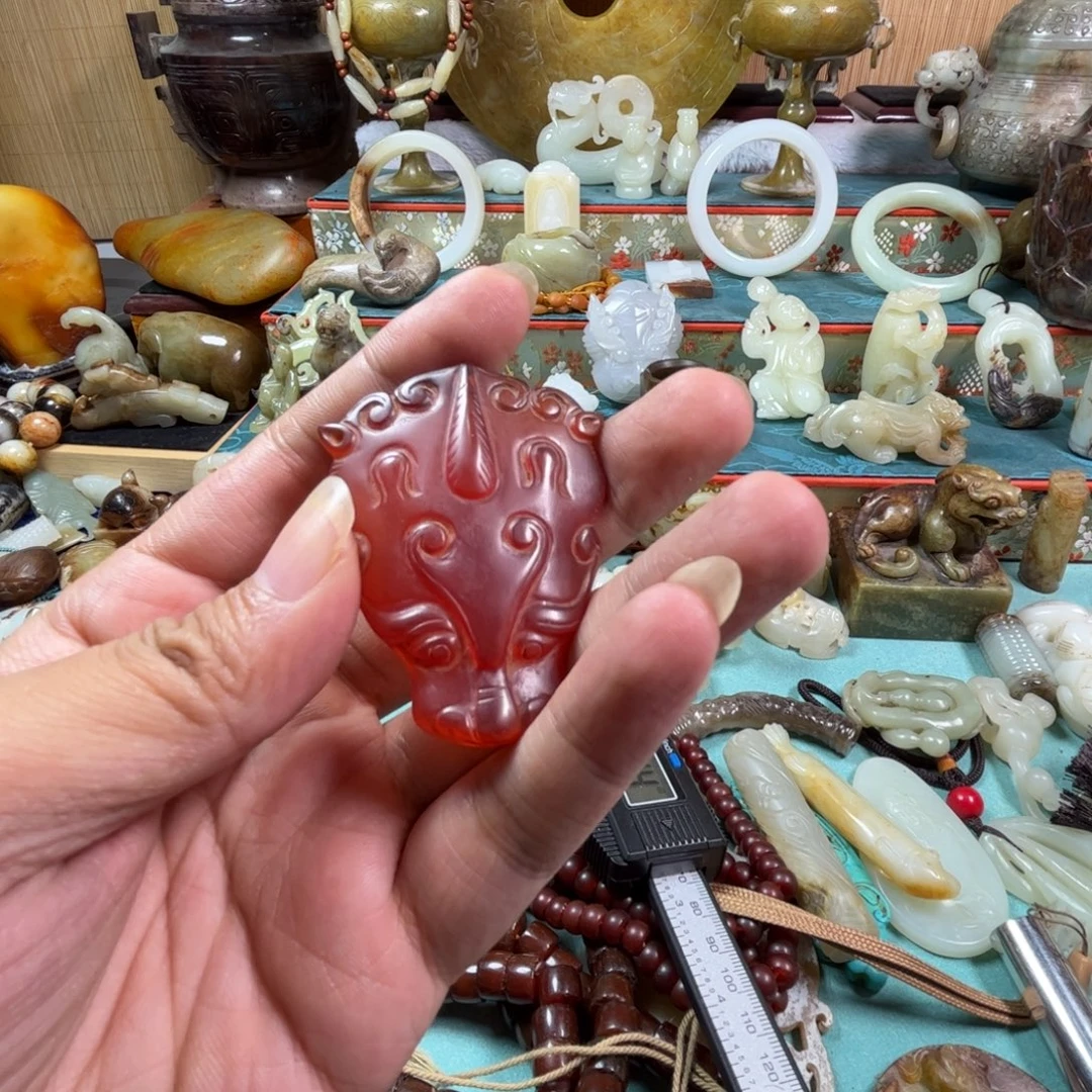 禧***生和田玉未镶嵌颈饰