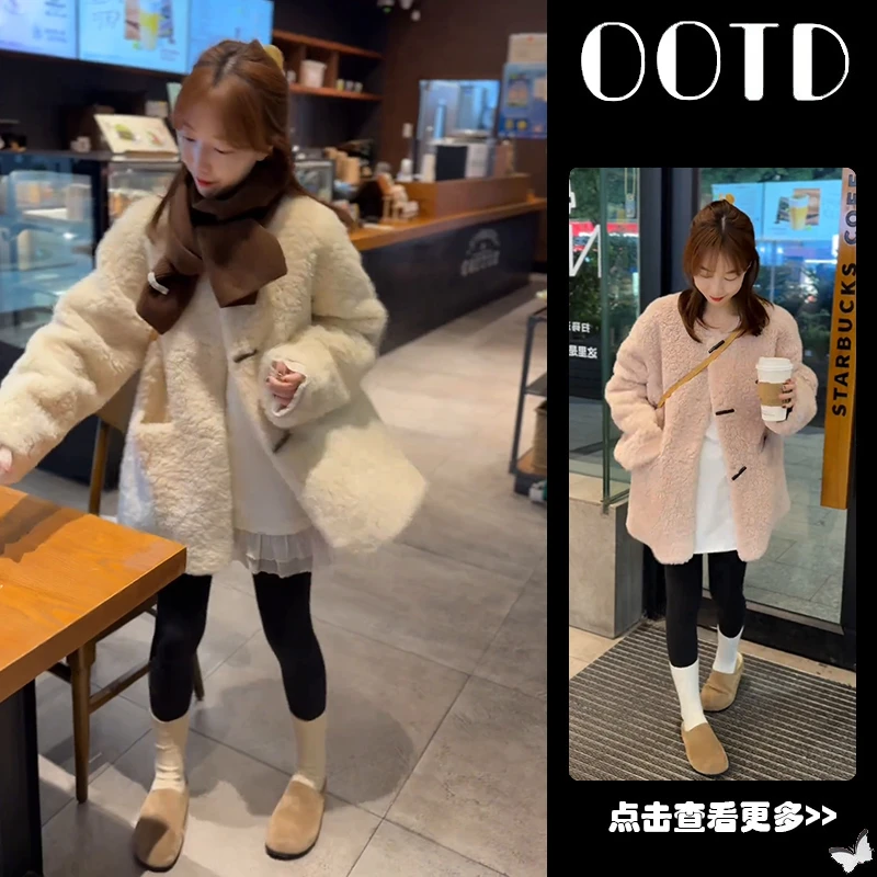 秋季流行穿搭一整套女2025新款宽松毛绒外套蕾丝衫鲨鱼裤三件套