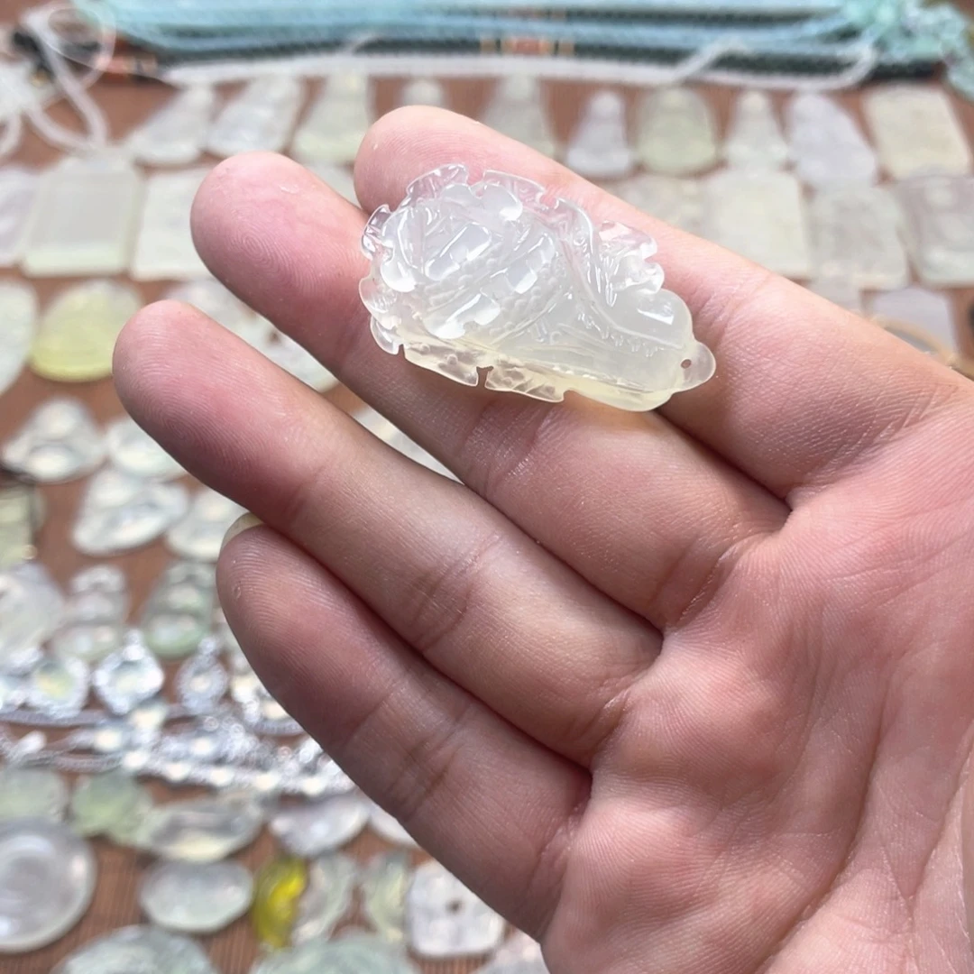未镶嵌蛇纹石玉多样性随机发一