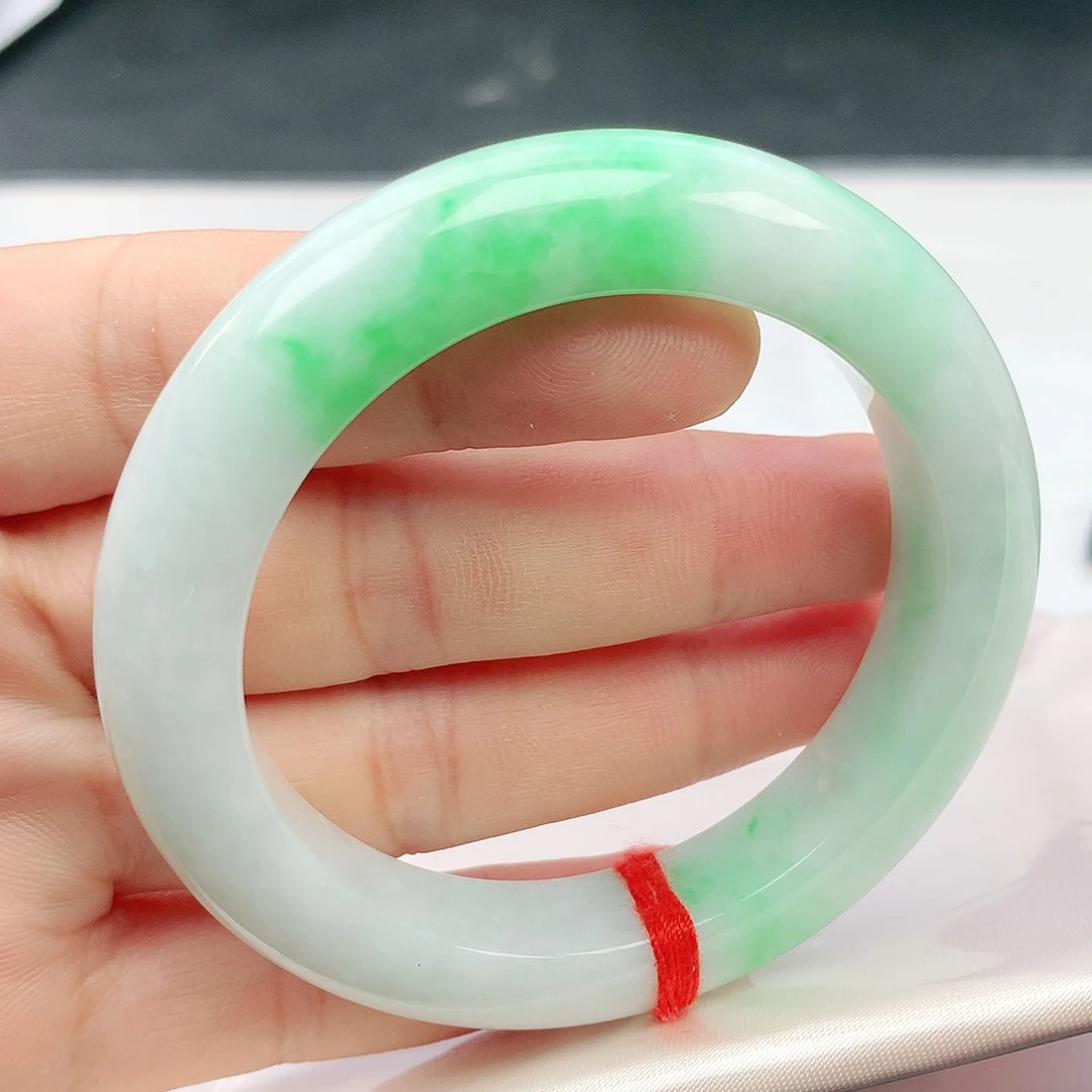 翡翠手镯未镶嵌51圈2658