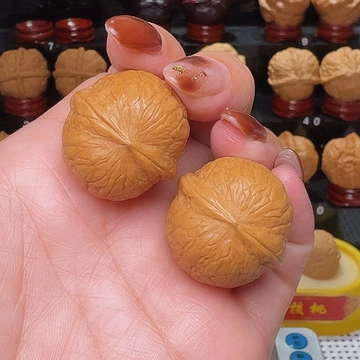 把件文玩核桃晶玉27尺…………60号