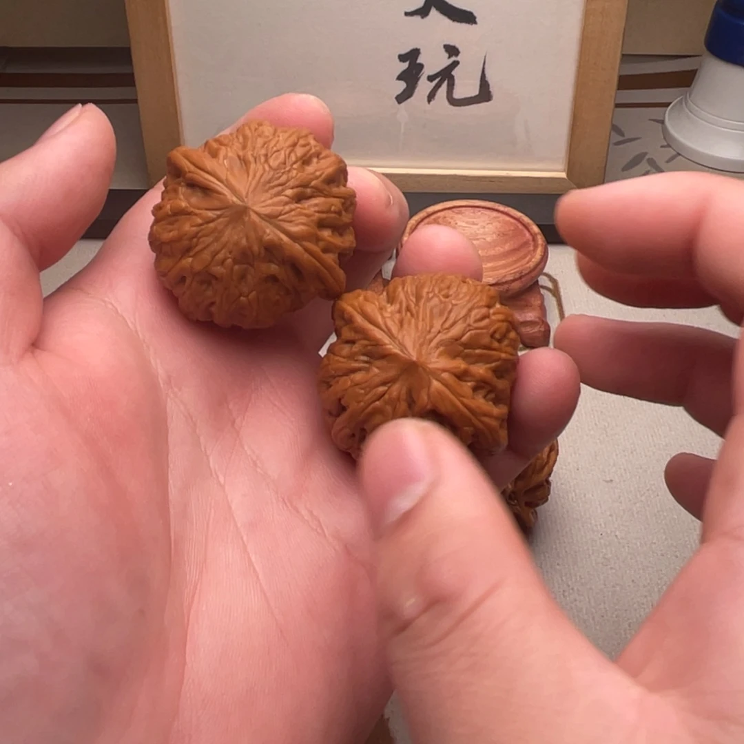 黄***星文玩核桃吊坠文玩核桃5