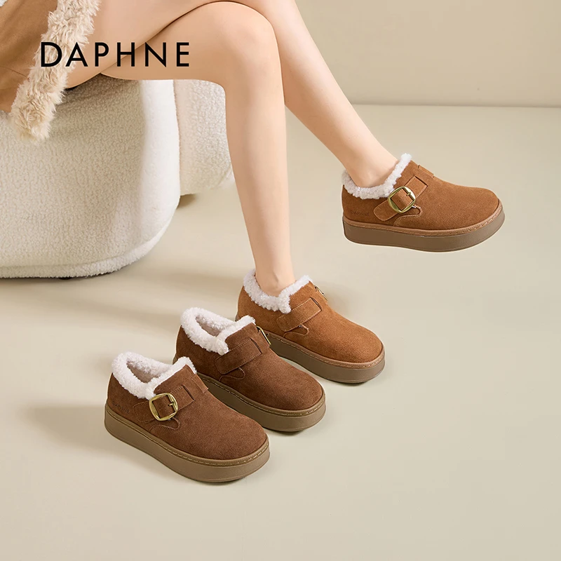 达芙妮2025冬季新款加绒厚底鞋女式日常通勤保暖舒适搭扣休闲鞋