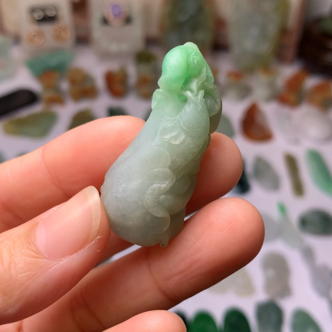 定制翡翠未镶嵌翡翠