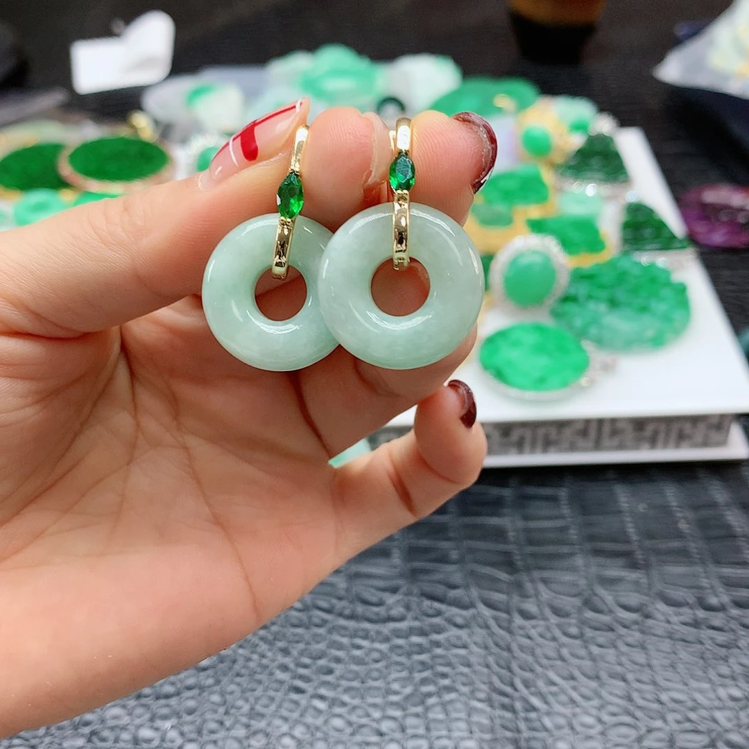 【闪购商品】翡翠耳饰未镶嵌，