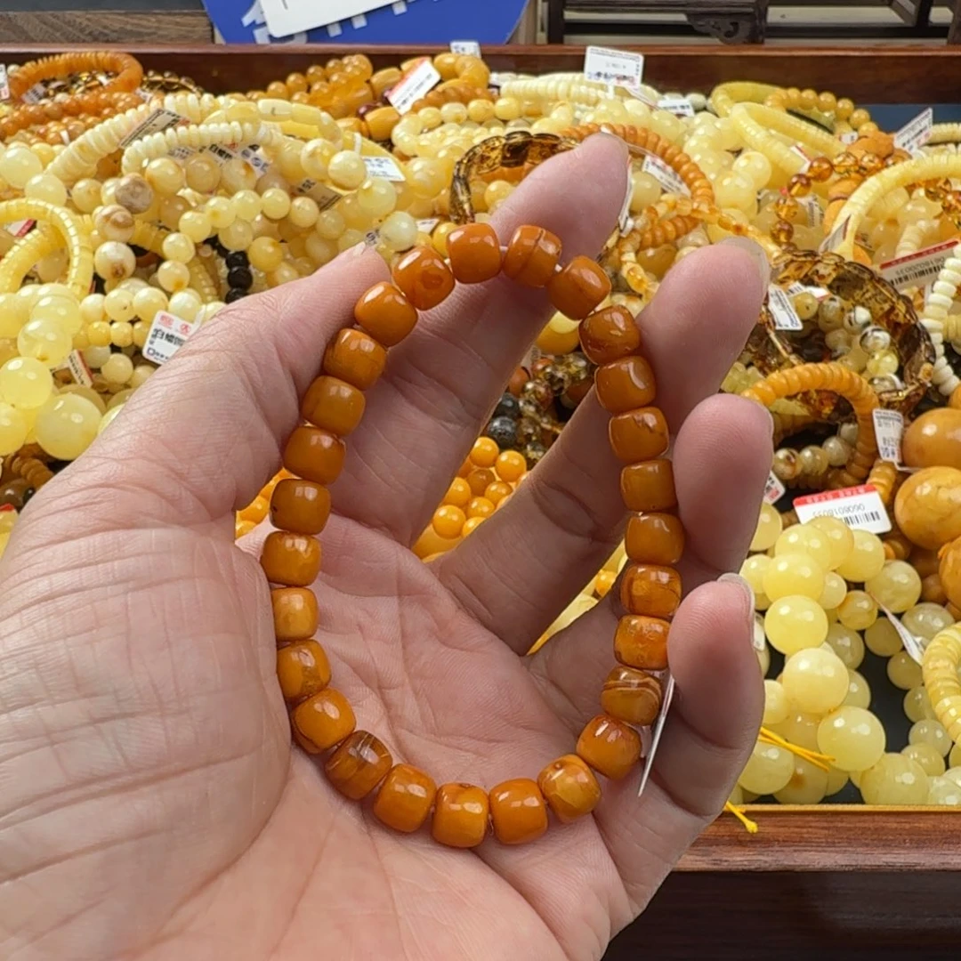 未镶嵌琥珀珠宝奇石