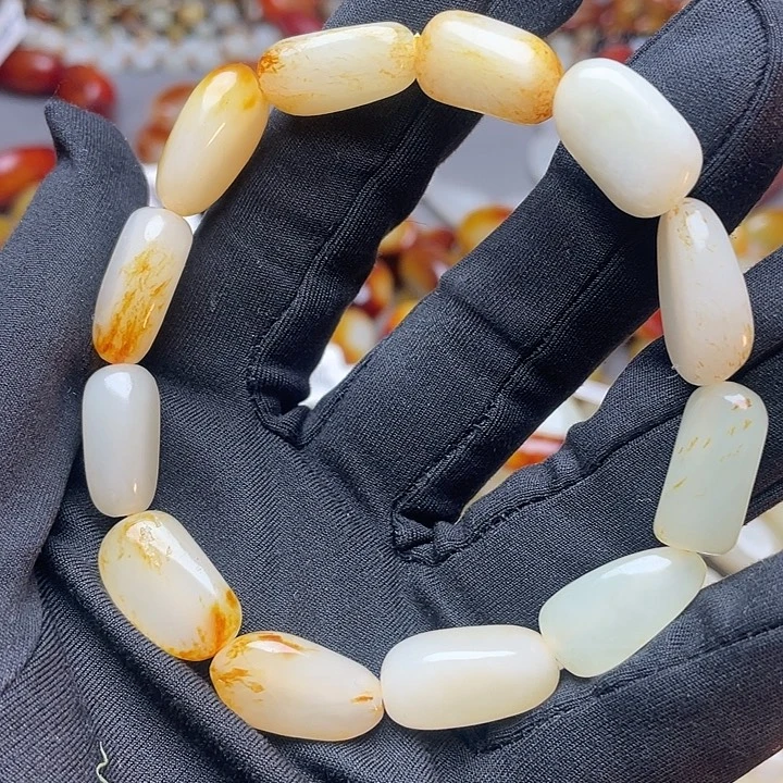 和田玉未镶嵌手链