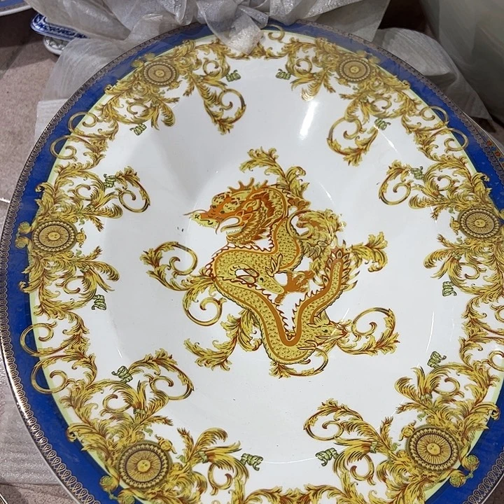 瓷片瑕。。。。。。。。。。。。。。。