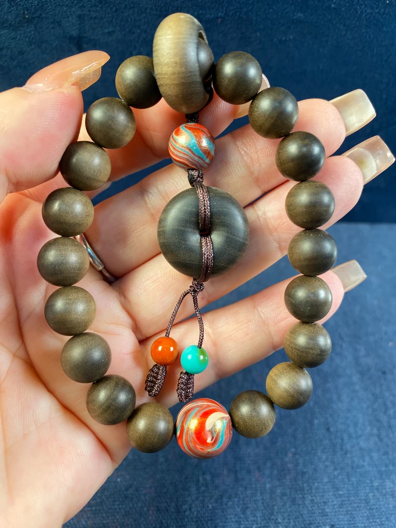 阴沉横纹黑肉1.0沉水单圈手串