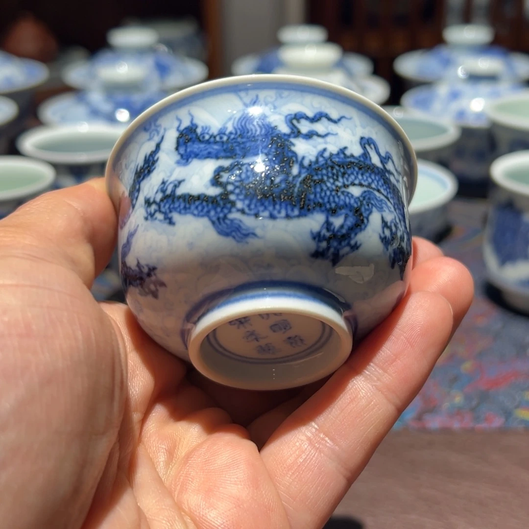 杯青花海水龙三龙炉式杯口径约7厘米