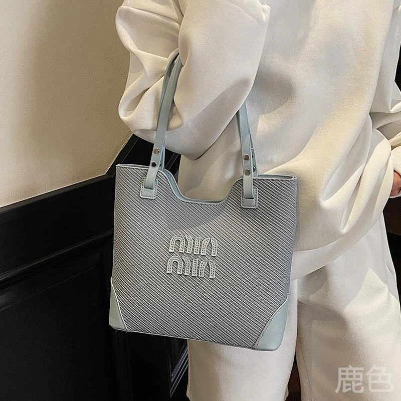 大容量包包女百搭2025新款夏季休闲单肩购物袋大学生上课包托特包