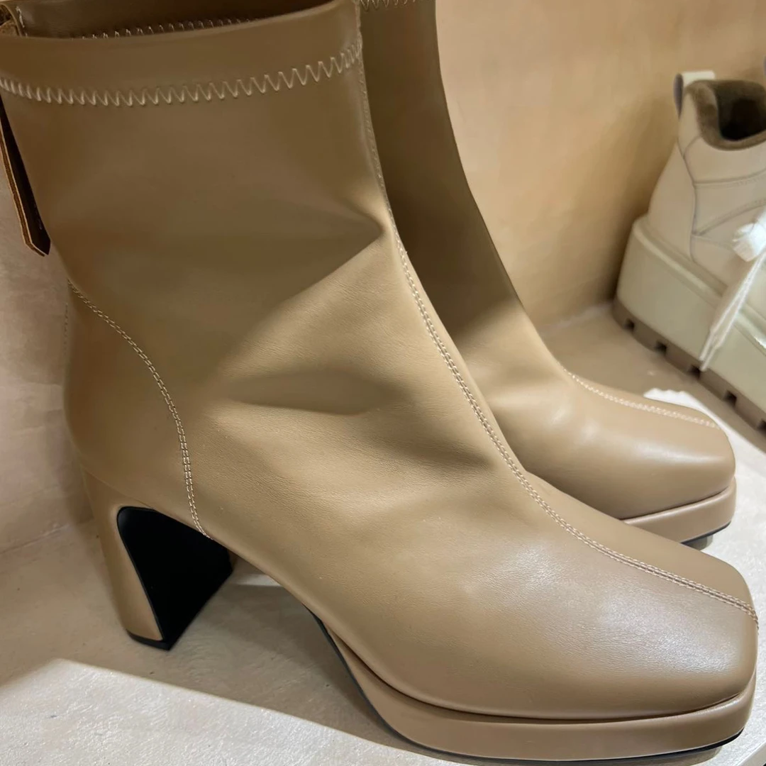 女士短靴拉链粗跟高跟鞋