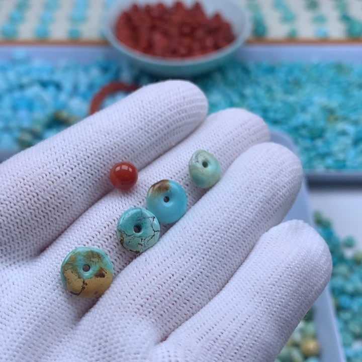 南红玛瑙未镶嵌珠宝奇石