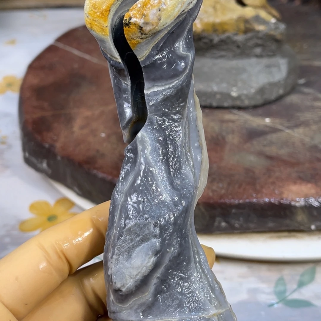 室***锅附石盆景一物一拍