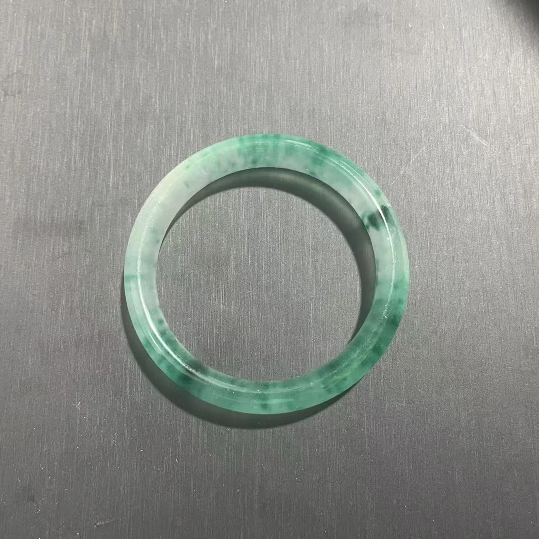 【配礼盒】  特级天然玉石精品手镯  AAA005