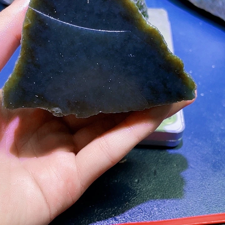 未镶嵌和田玉（糖玉）珠宝半成品