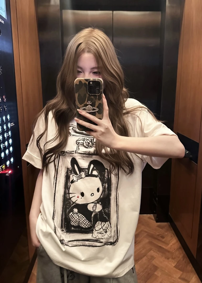 韩国ins小众香香兔女郎卡通印花休闲百搭宽松纯棉舒适短袖T恤上衣