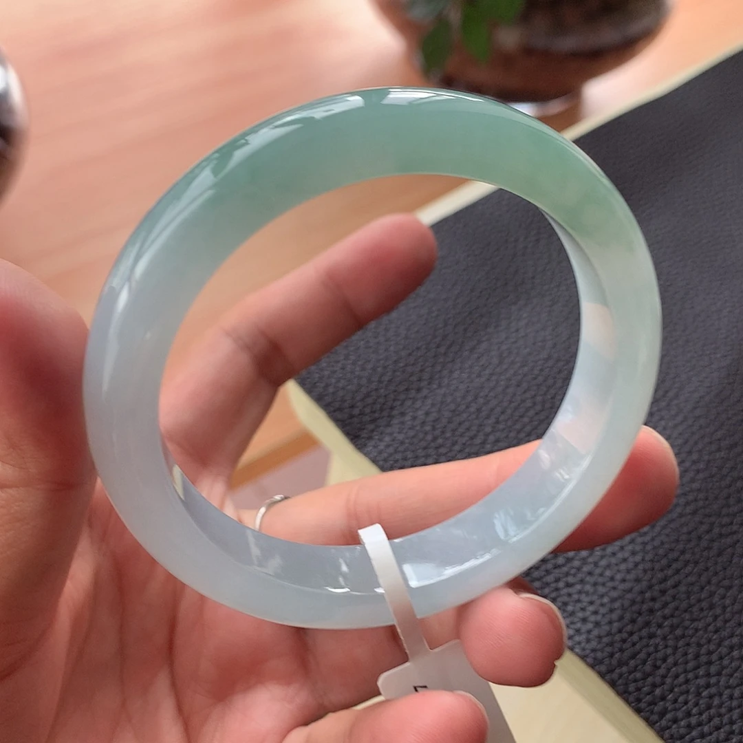 未镶嵌手镯翡翠19号