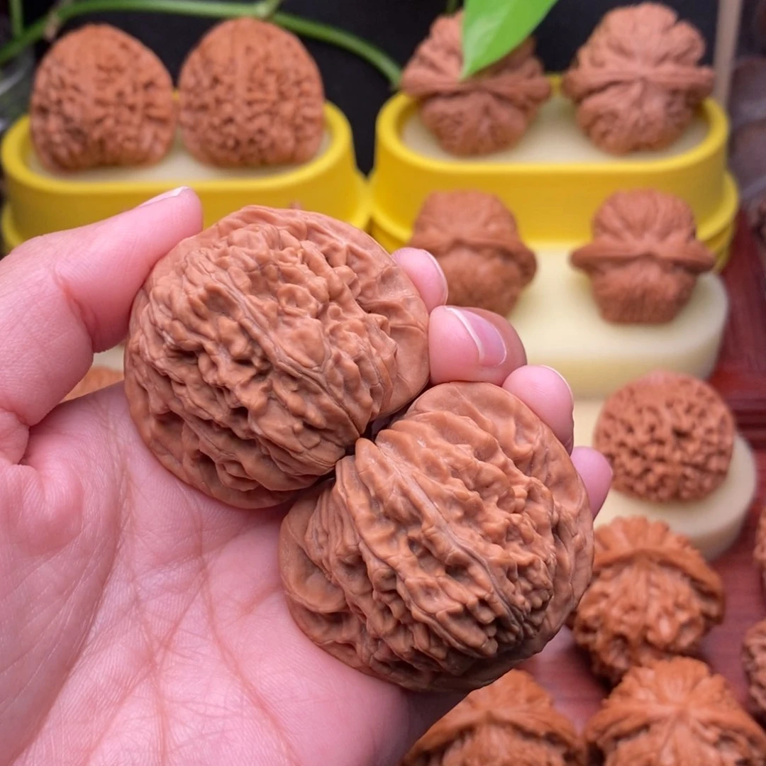 把件文玩核桃44老树红皮四座楼