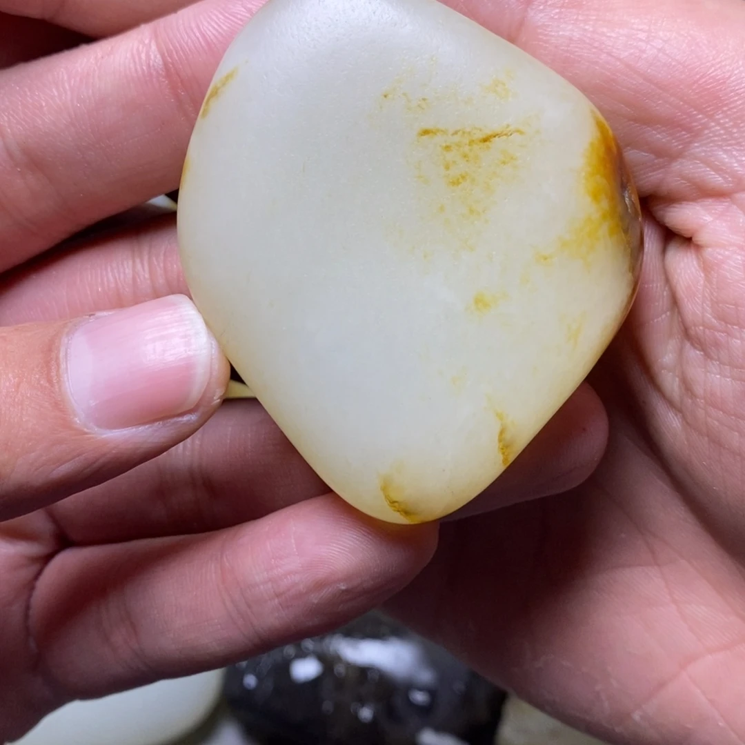 挂件未镶嵌定制和田玉斑*