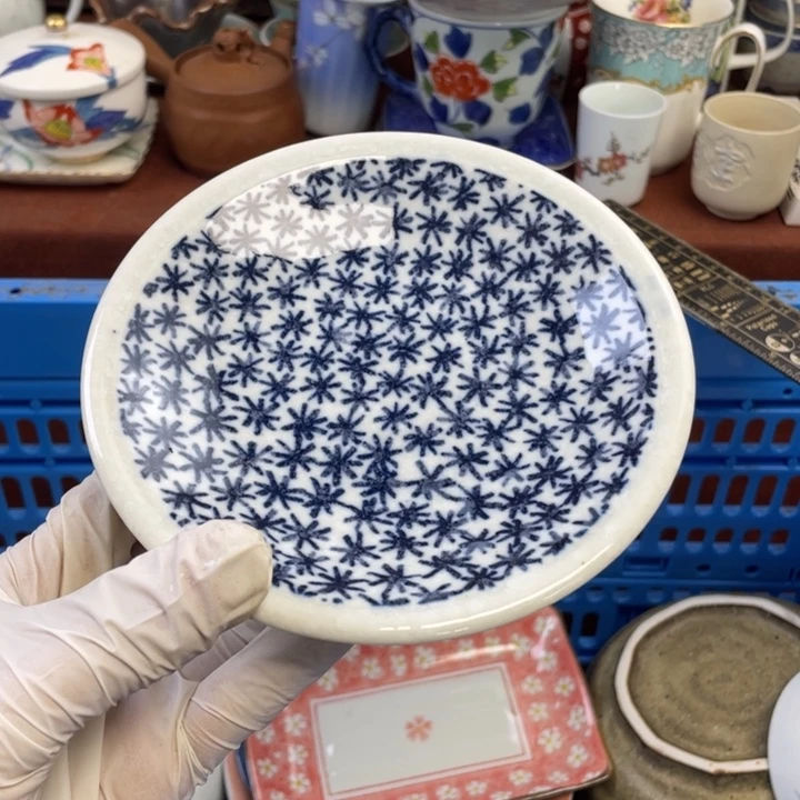 他家瓷器真美…开播了