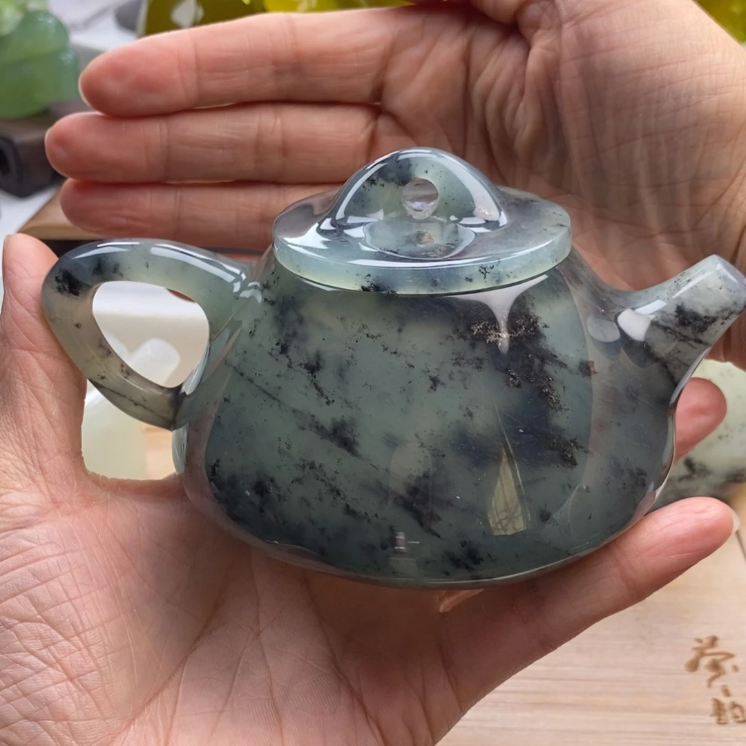 彭***涛岫玉未镶嵌四大名玉茶壶