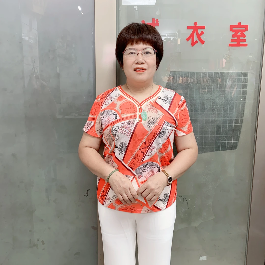 君蒂JUNTIS 时尚夏季短袖上衣中老年女装洋气舒适妈妈装