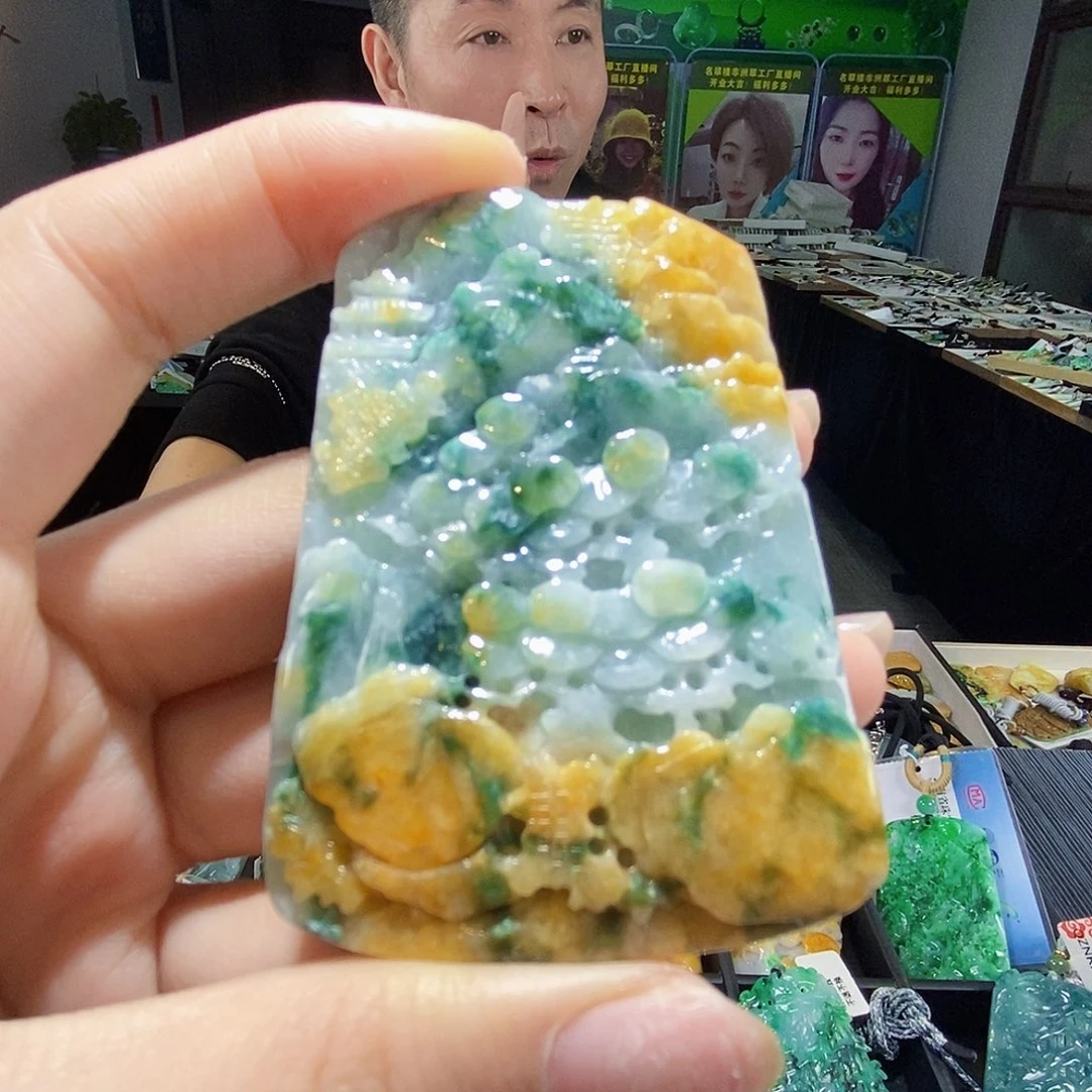 颈饰未镶嵌翡翠翡翠