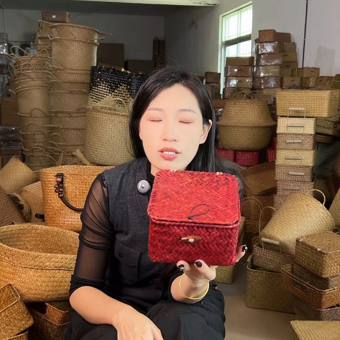 草编草编包/草编收纳盒带瑕疵