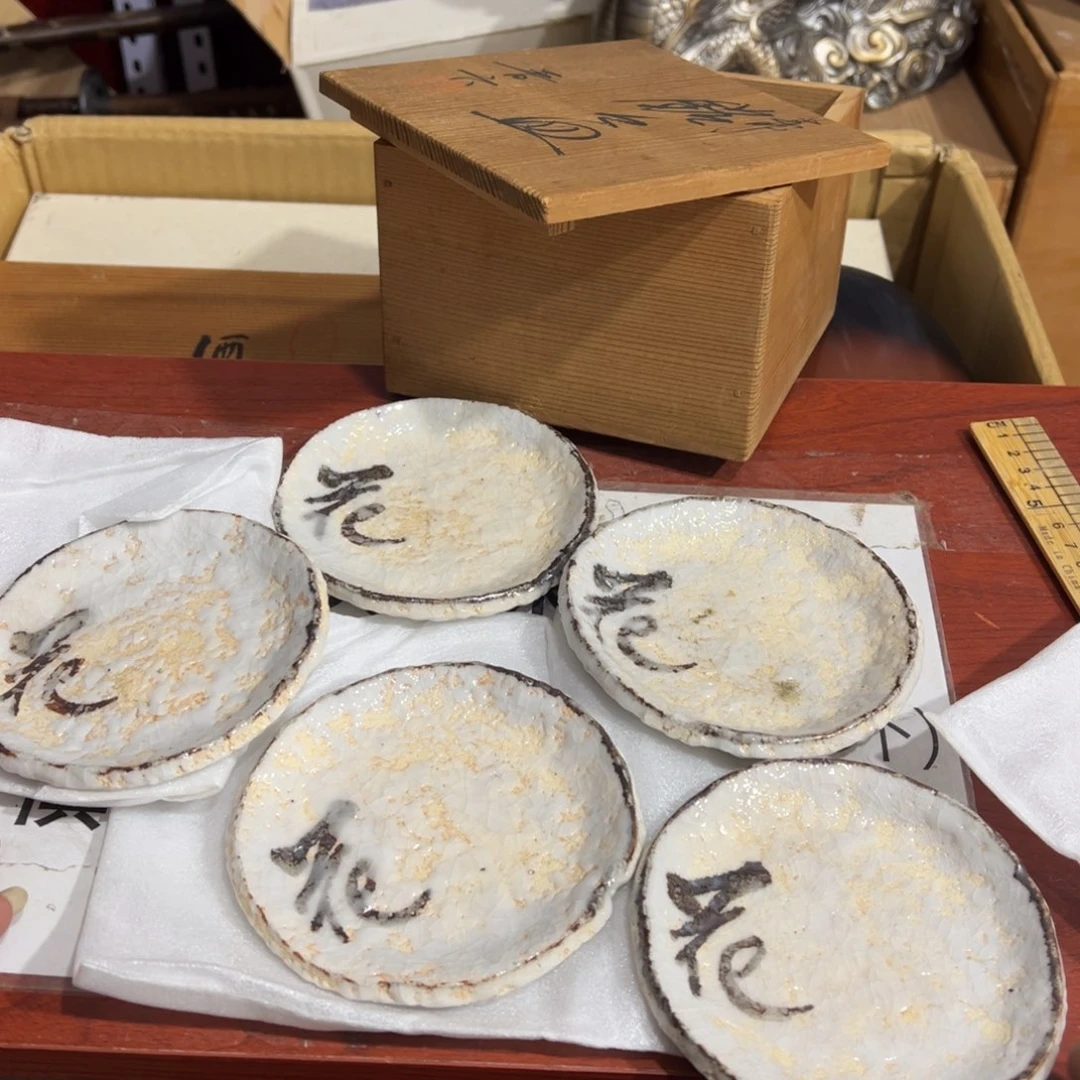 摆件陶瓷制品加工工艺技术