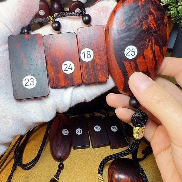 Z***O檀香紫檀（小叶紫檀）