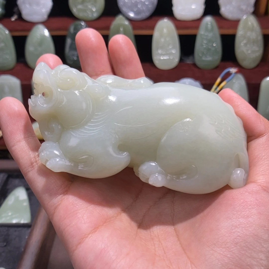 和田玉（糖玉）未镶嵌颈饰