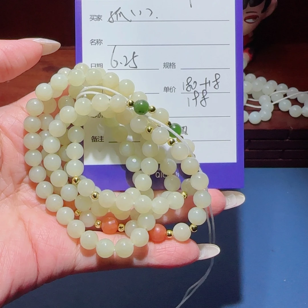 孤***心和田玉未镶嵌颈饰