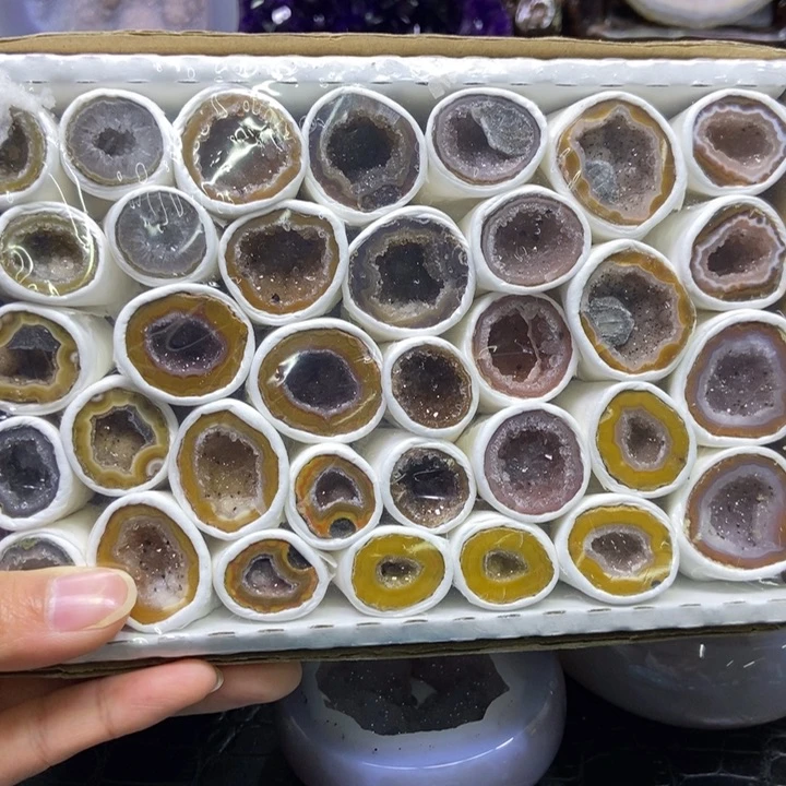 水晶战国红未镶嵌