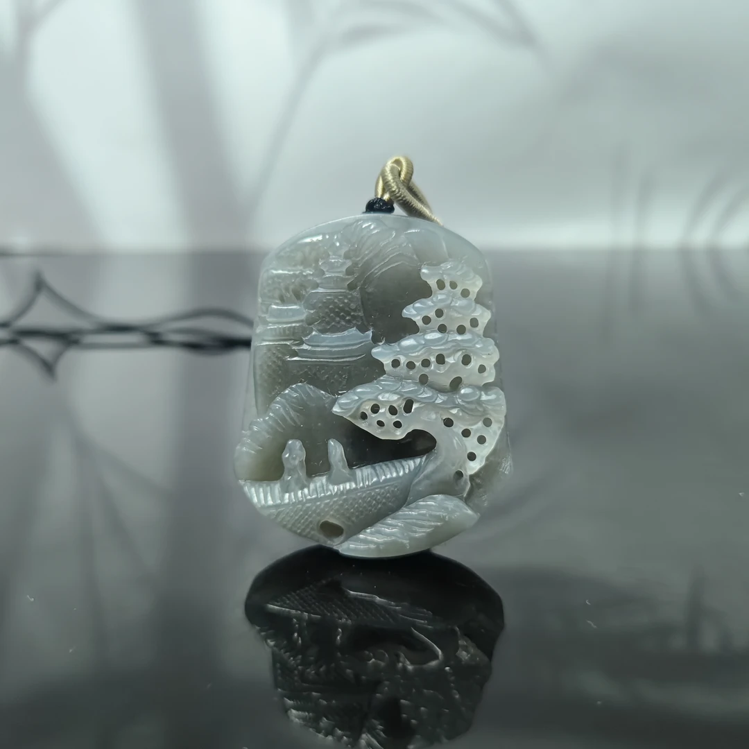 Q和田玉山水吊坠0093