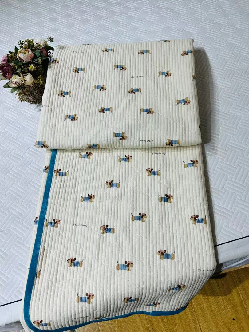 四季可用床盖纯棉+宝宝绒200×220微瑕～G201