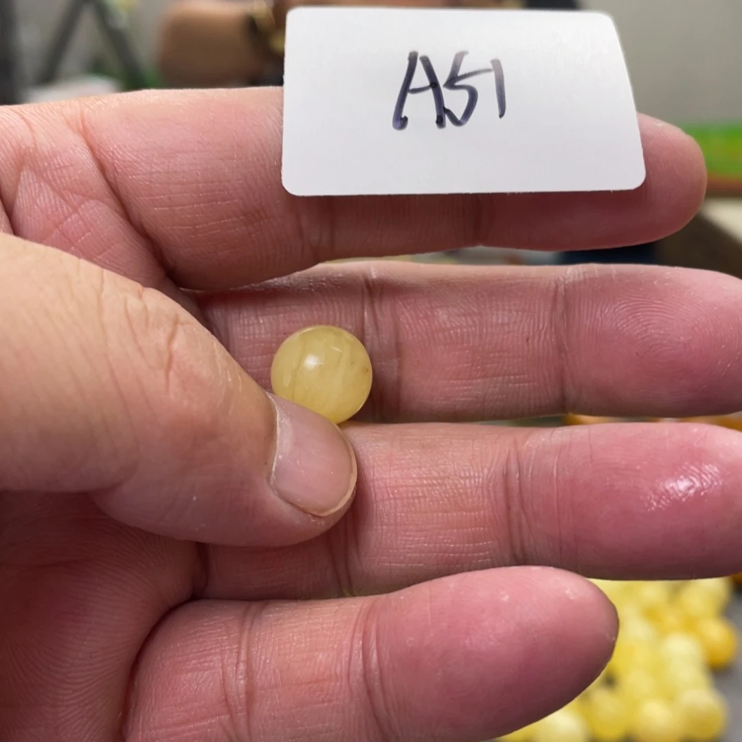 手链琥珀未镶嵌多样性发，发其中一件