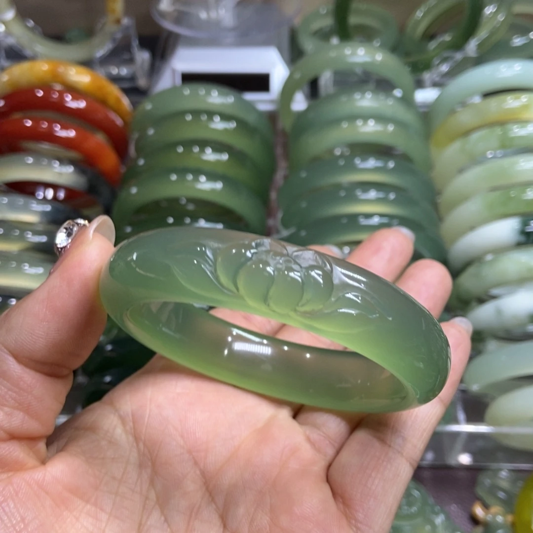 岫玉未镶嵌手镯60