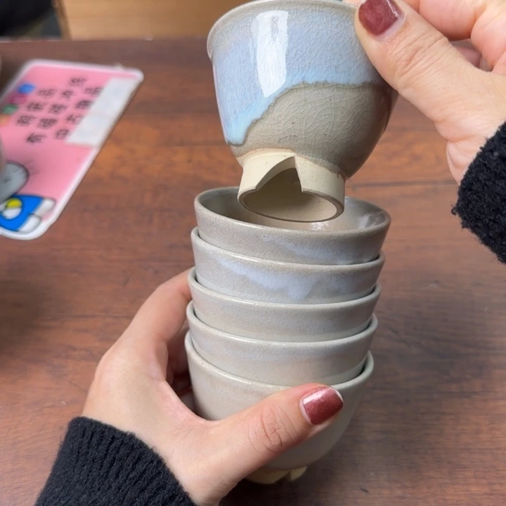 一个陶瓷物件哈哈哈哈