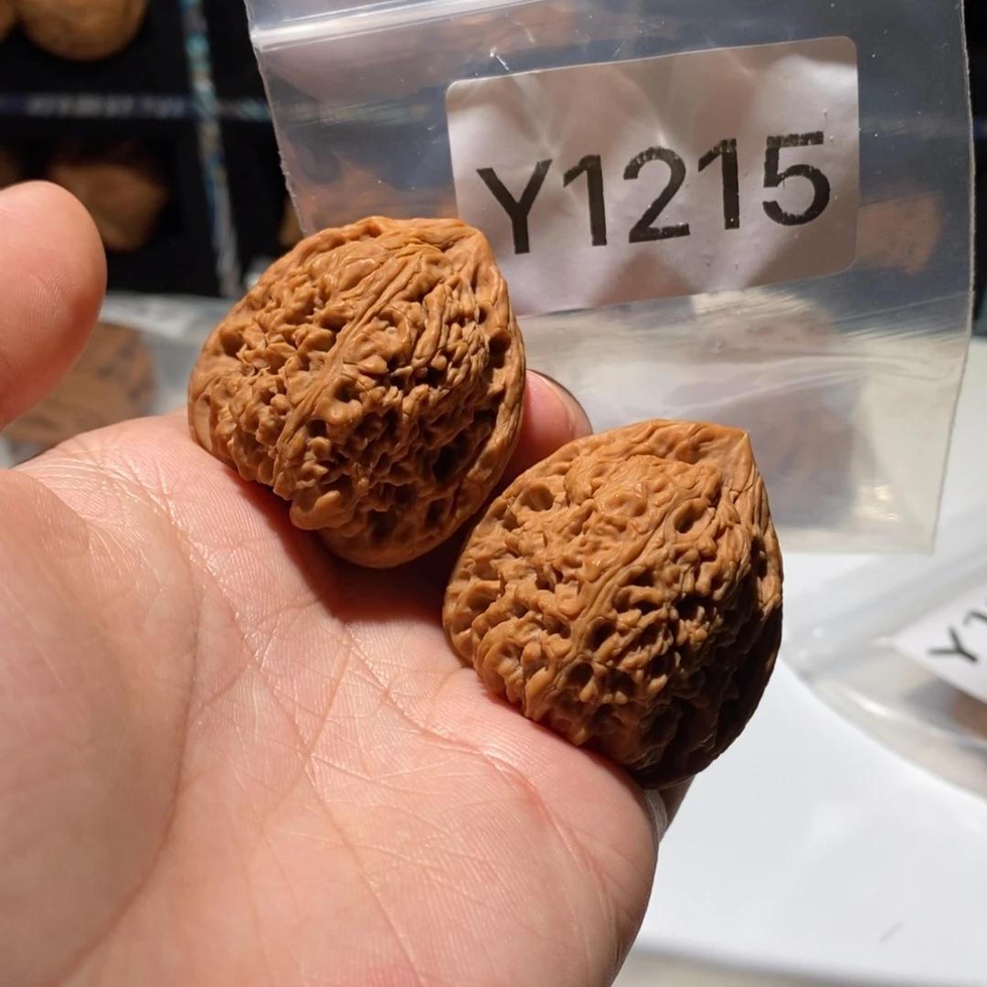 文玩核桃吊坠39全品涿鹿三角疆