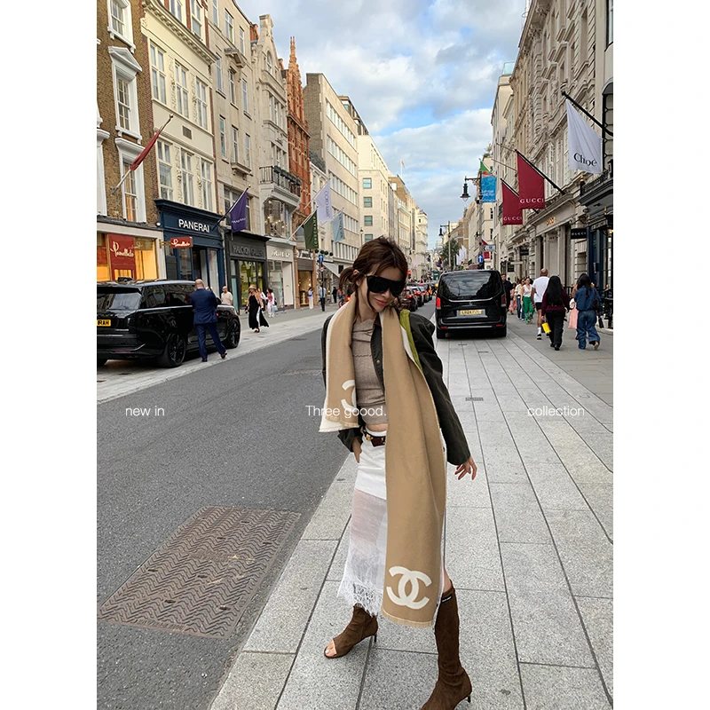 THREE GOOOD/三吉轻盈压褶欧根纱拼接蕾丝花边半身裙女Y725G11298