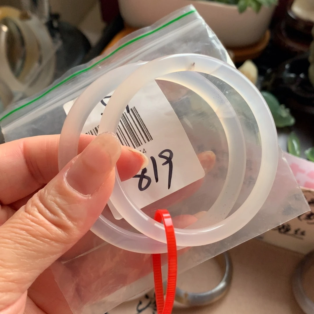 手镯玛瑙/玉髓未镶嵌59