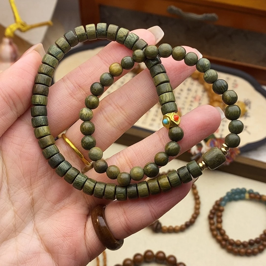 手串未镶嵌维腊木（绿檀）双拼药片