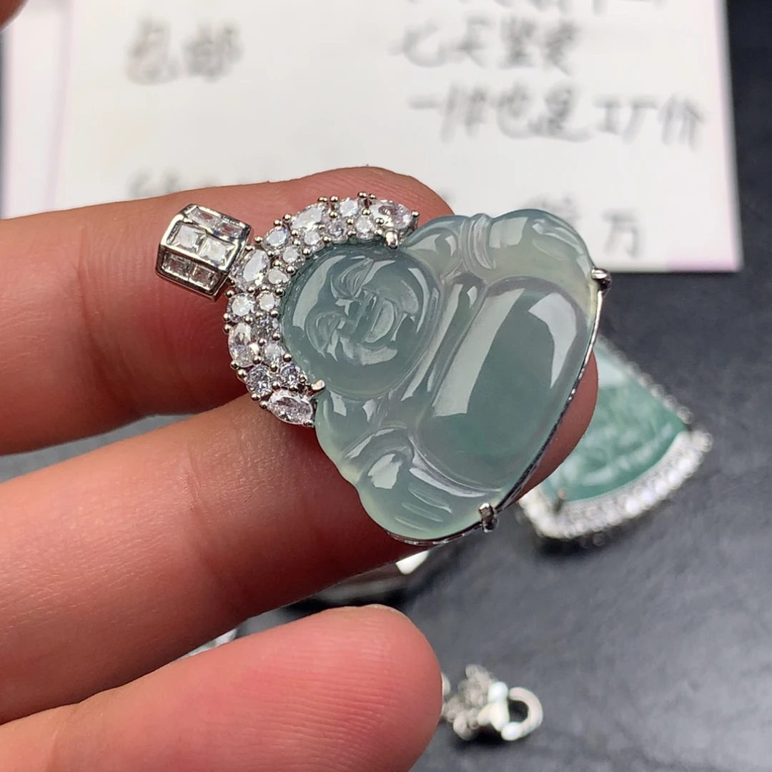 颈饰未镶嵌翡翠大佛公
