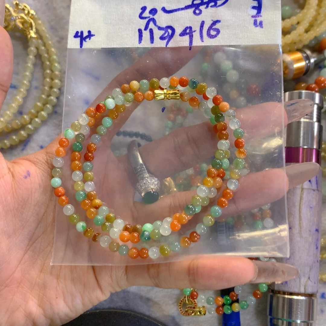 未镶嵌定制翡翠天然缅甸翡翠多样性