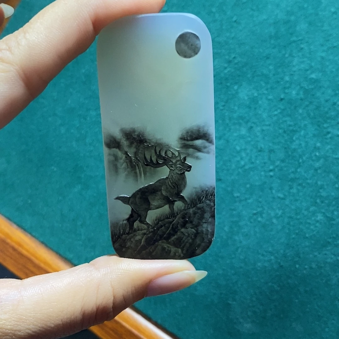 润***峰玛瑙/玉髓未镶嵌颈饰