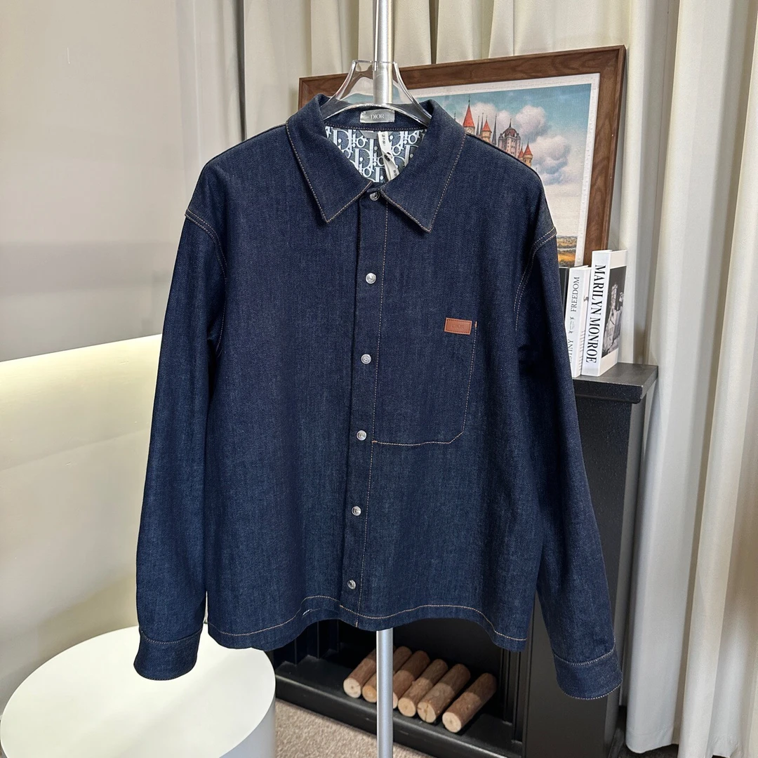 99新 DI970 Dior/迪奥胸前皮牌Logo内衬满印外套 50码 原价19500