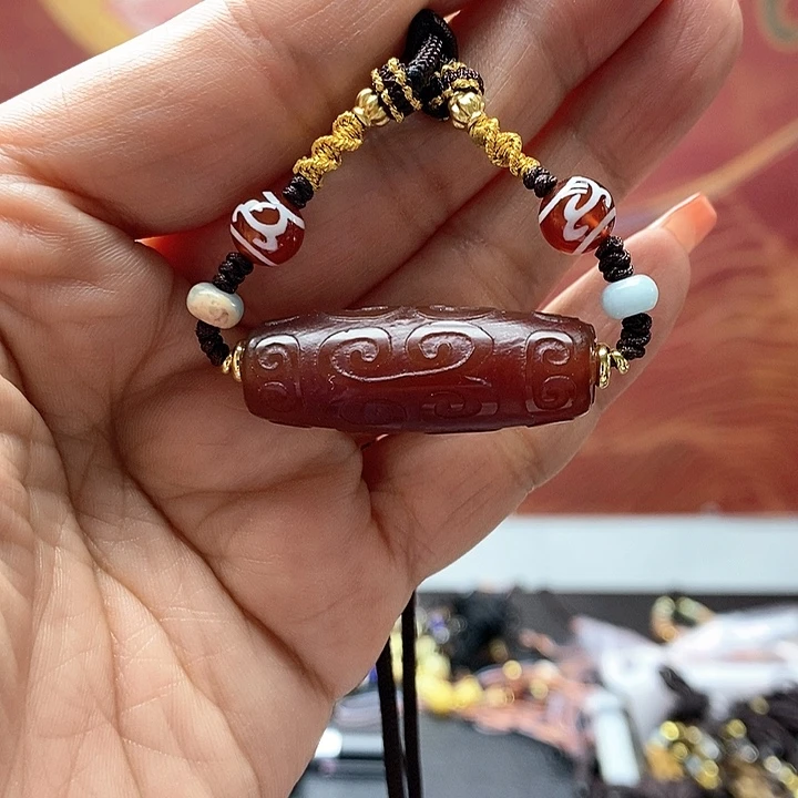 玛瑙/玉髓颈饰合金