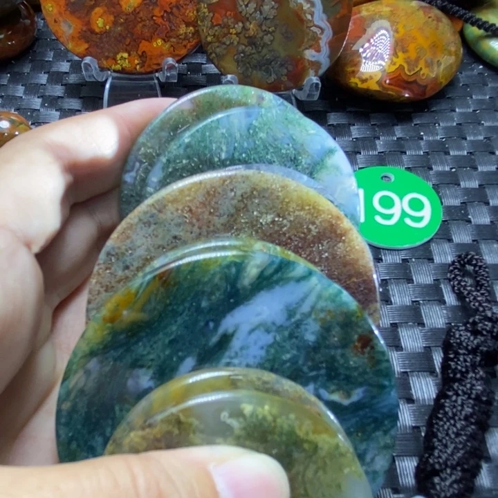 未镶嵌颈饰玛瑙/玉髓s****?