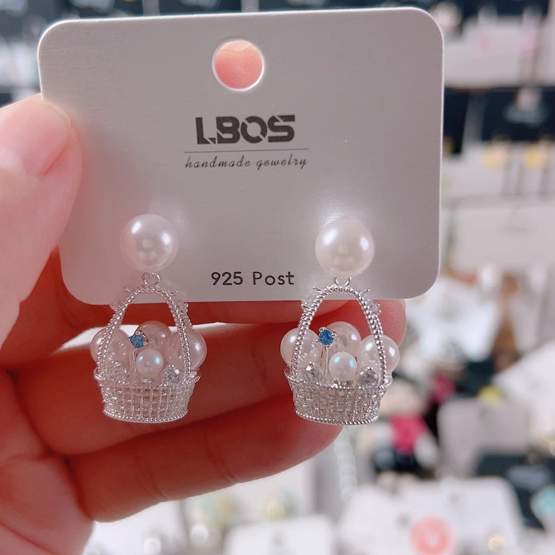 锆石纯铜合金耳环的